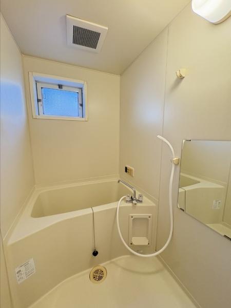 ルミエール神宮 2棟　バス　