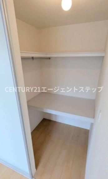 パーク神宮西A　収納　