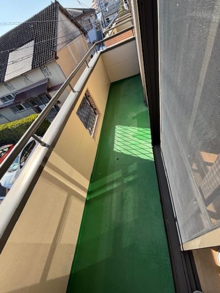 　バルコニー　