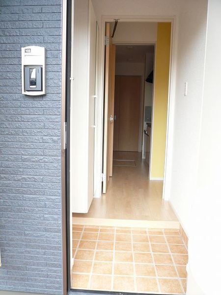 　玄関　