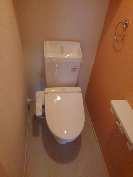 ラ・メゾン　トイレ　