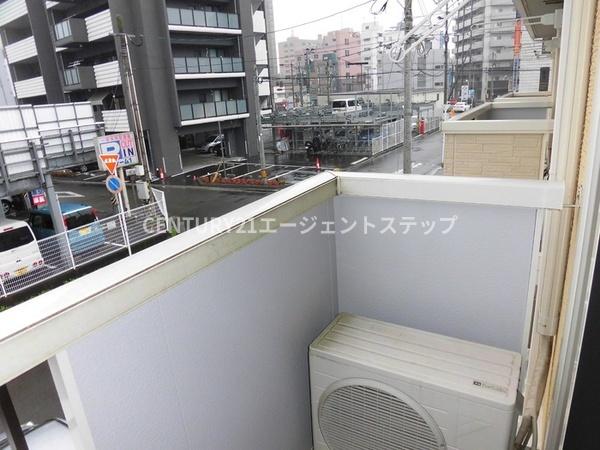 　バルコニー　