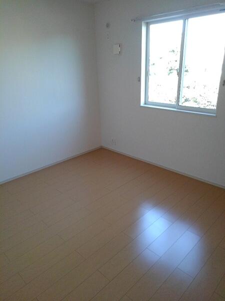 クォーツ１　洋室　