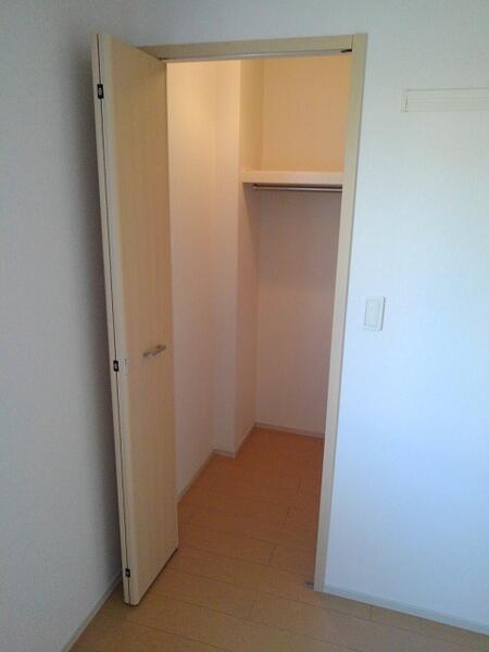 クォーツ１　収納　