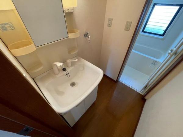 アルテブラン祇園　洗面台・洗面所　対面