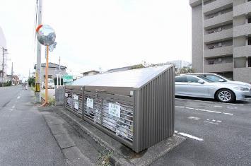 J.fell３　エントランス　