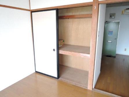 フジタ正手ハイツ　収納　