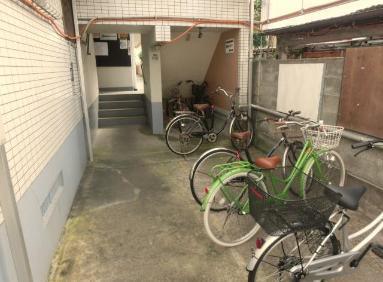 　エントランス　