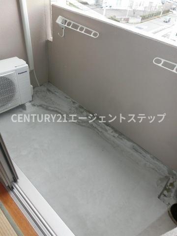 　バルコニー　