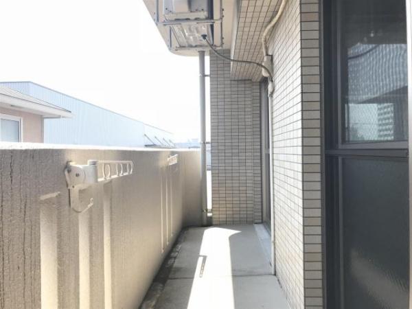 　バルコニー　