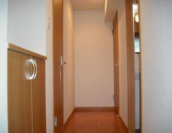 ラヴィドール　玄関　