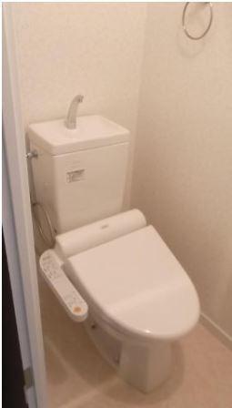 ハーバーイースト　トイレ　