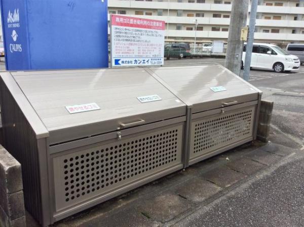 　駐車場　駐輪場