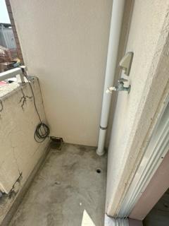 A-STEP南高松　バルコニー　室外洗濯機置き場