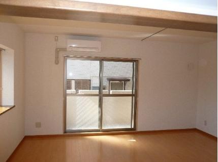 Ａｎｅｌａ　南向きで日当たり良好