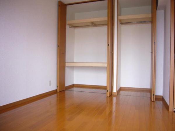 アリエス大町　収納　