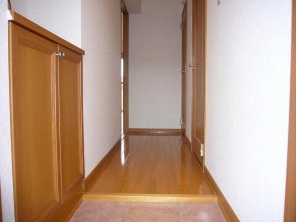 アリエス大町　玄関　