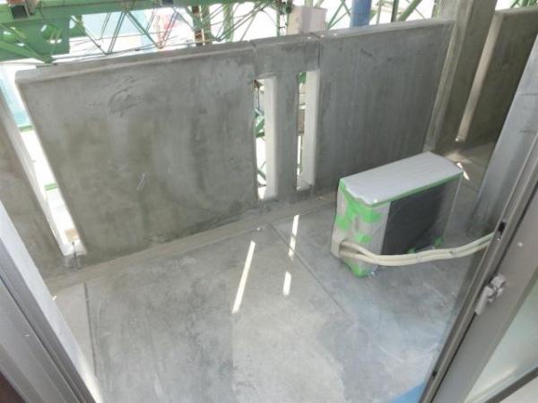 エトワール千草町　バルコニー　