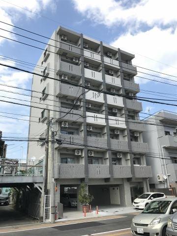 エトワール千草町　駐車場　