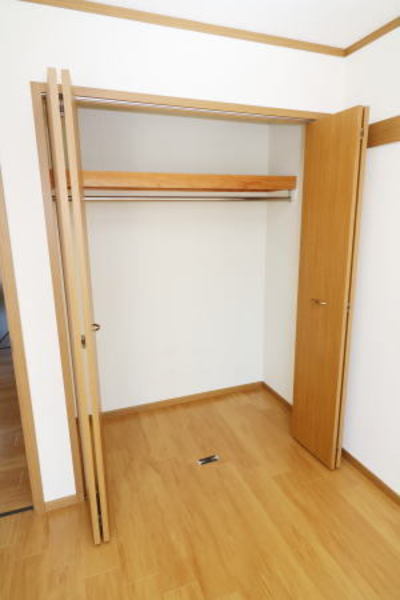 サンパティークミツイ　収納　