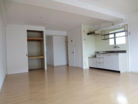 ダブルドアズ　リビング　