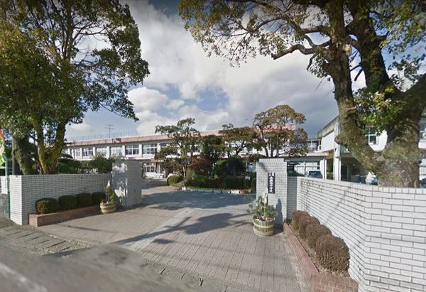 　高鍋町立高鍋西中学校（中学校）／2653m　