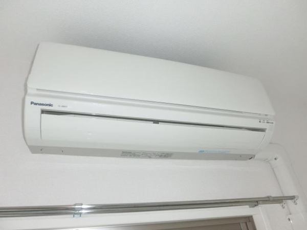 アクア広島　リビング　