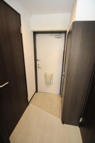 　玄関　