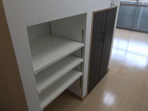 オーシャンハイツ弐番館　収納　