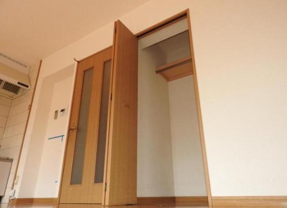 ドルミールＹＡＮＯ　収納　