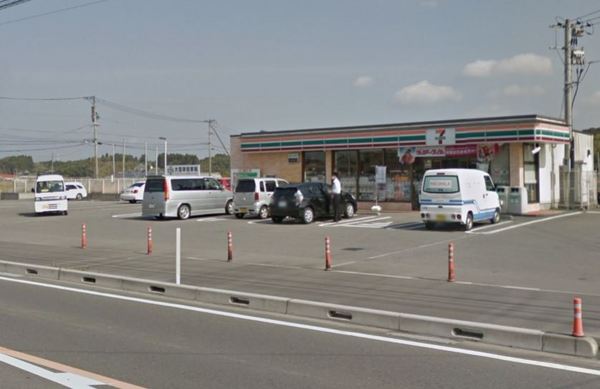 　セブンイレブン宮崎大瀬町店（コンビニ）／1332m　