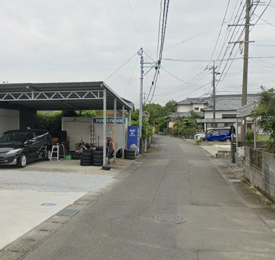 　前面道路含む現地写真　
