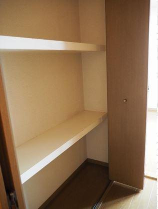 シンシアンB　収納　