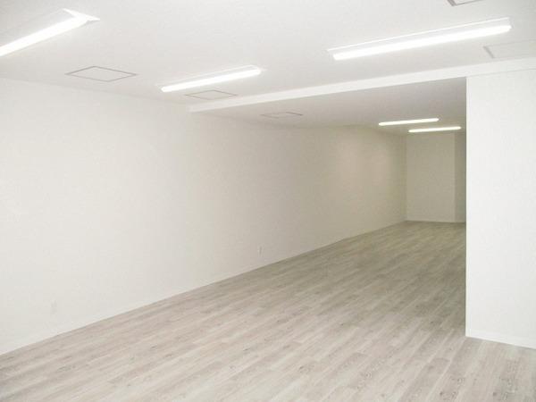 橘通西4丁目店舗　エントランス　