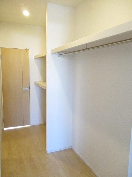 ソレイユきりしま　収納　