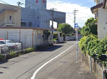 　前面道路含む現地写真　