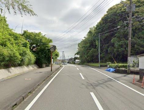　前面道路含む現地写真　