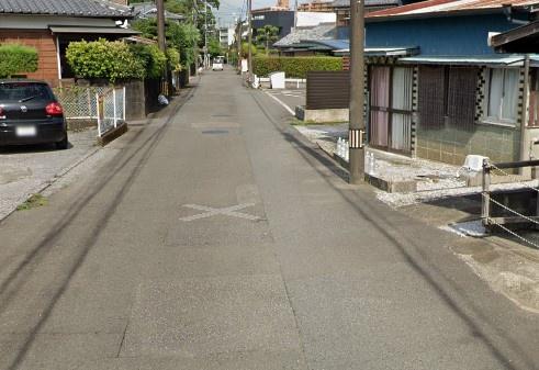 　前面道路含む現地写真　