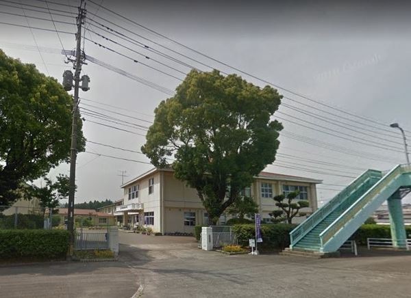 　都農町立都農東小学校（小学校）／1172m　