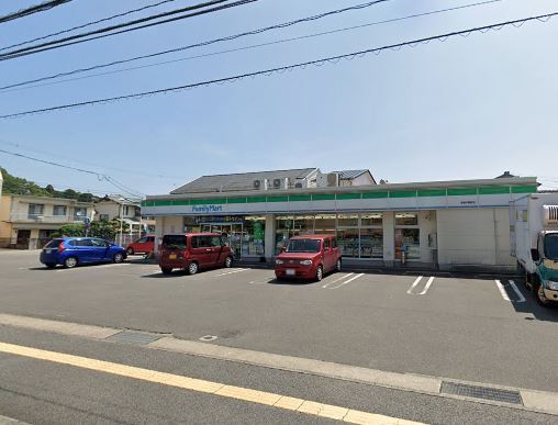 　ファミリーマート小松バイパス店（コンビニ）／453m　