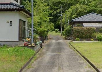 　前面道路含む現地写真　