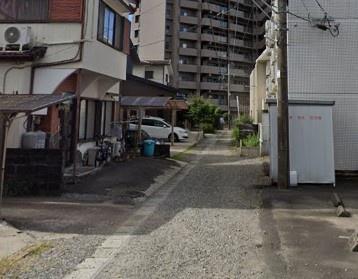 　前面道路含む現地写真　