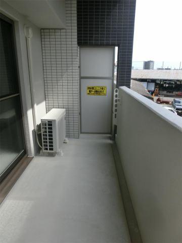 Chic Forum JYM バルコニー Chic Forum JYM バルコニー