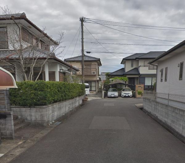　前面道路含む現地写真　