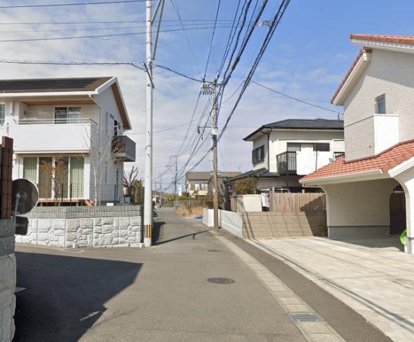 　前面道路含む現地写真　