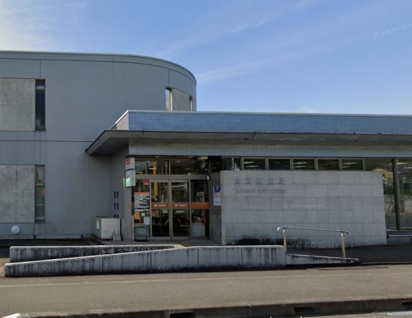 　高岡郵便局（郵便局）／856m　