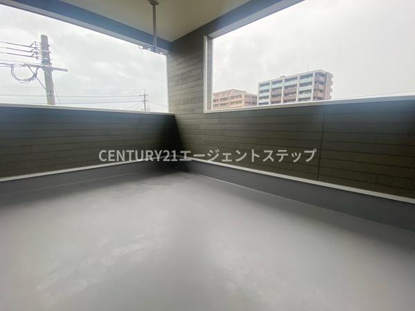 　バルコニー　