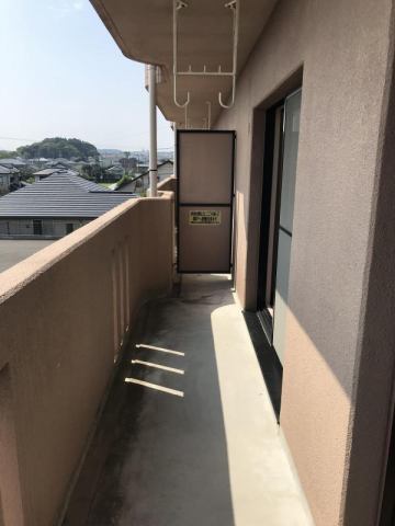 　バルコニー　