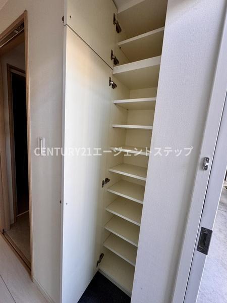 Rassurer Gion　収納　シューズボックス