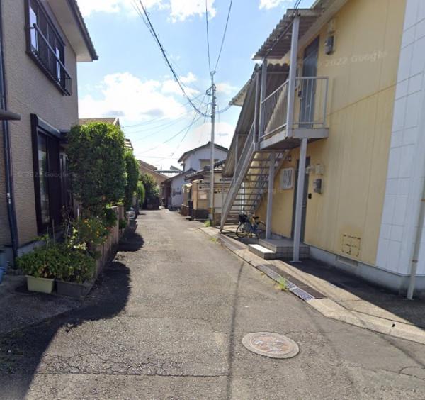 　前面道路含む現地写真　
